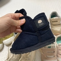 子供用靴まとめ売りの画像
