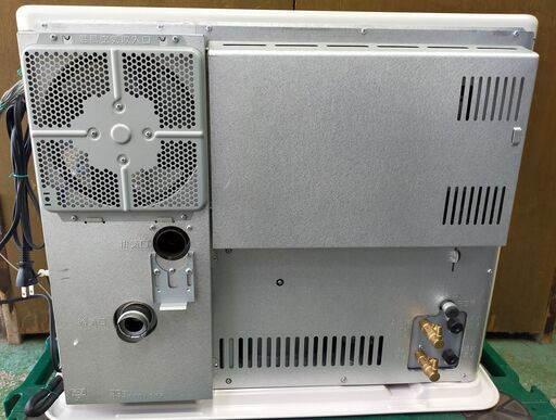 美品 CORONA コロナ FF式床暖房付き石油ストーブ 2018年製 UH-F7017PR ポット式 最大出力8.03kw 木造18畳 コンクリート25畳