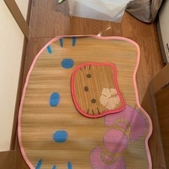 キティちゃんフェイスラグ