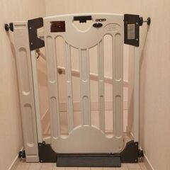 グレイッシュベビーゲート（JTC）の画像