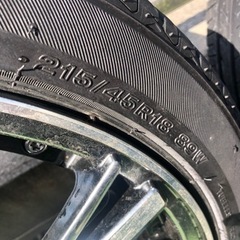 18インチタイヤホイールの画像