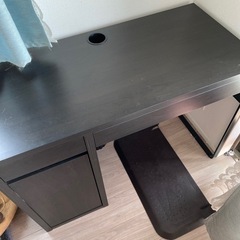 micke IKEA デスク ＋サイドテーブル