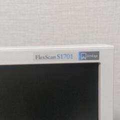 17インチ液晶モニター　2008年製の画像