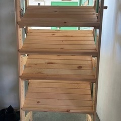 靴おきにも本棚にもなります。