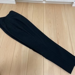 ZARA 黒パンツ　Sサイズ