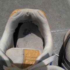 ニューバランス　スニーカー　22.5の画像