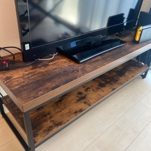 テレビボード