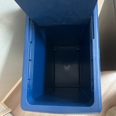 　ゴミ箱（キャスター付き）の画像