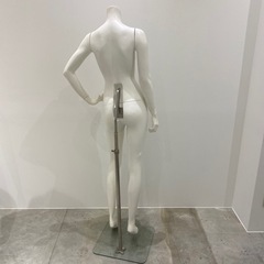 女性用マネキン　腕•足　有りタイプ