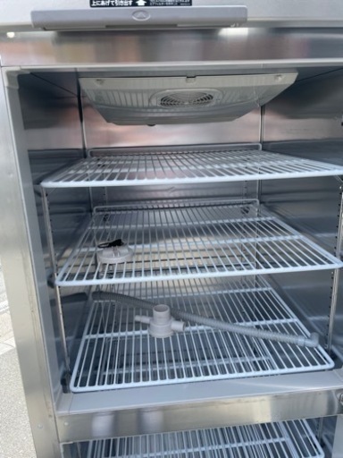 ☆中古品 ホシザキ業務用冷蔵庫 HR-75A3 3相200V 2018年 750ｘ800ｘ1900ｍｍ 縦型 2枚扉 インバーター 動