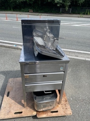 ■②中古品 タニコー LPガスフライヤー TGFL-55C 2021年 LPガス（プロパン） 55L 動作問題なし 唐揚げ 店舗 厨房■