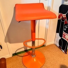 カウンターチェアの画像