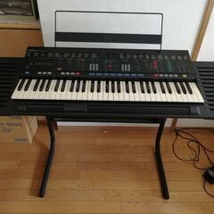 YAMAHAキーボード　PSR4500差し上げます