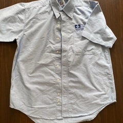 ブルーのボタンダウンシャツ　新品