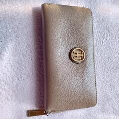 TOMMY長財布の画像