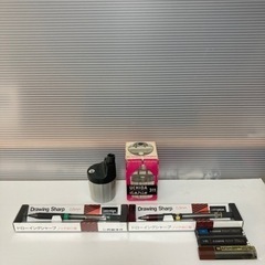 文房具（製図器や計算尺など）の画像