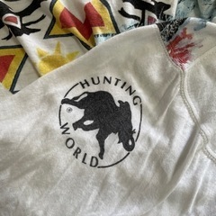 値下げ！HUNTINGWORLDショート丈インディア柄Tシャツ Mサイズの画像