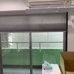 TUISS DÉCORロールスクリーン　グレーの画像