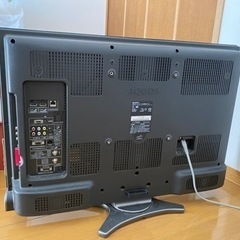 SHARP AQUOS 世界の亀山モデル　2011年製　32インチの画像