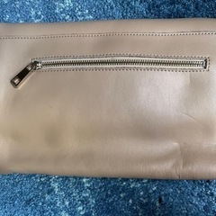 sentore amaranto クラッチバッグの画像