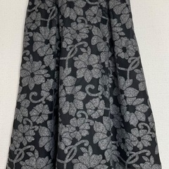 『極美品』未使用・上品なアンサンブル三点セット(ブラウス・スカート・ジャケット)の画像