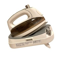 VEGEE コードレススチームアイロン　HITACHI CSI-87(T)の画像