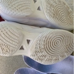 アシックス　バスケットシューズの画像