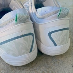 アシックス　バスケットシューズの画像