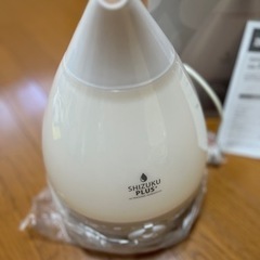 中古　超音波加湿器　SHIZUKU PLUS ピュアホワイトの画像