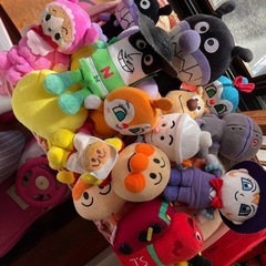アンパンマン類とトトロの画像