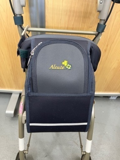 未使用・長期保管品】Richell リッチェル 歩行補助車 アルキュートMC