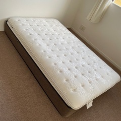 美品 Nスリープ ラグジュアリー セミダブル SD ニトリ - マットレス