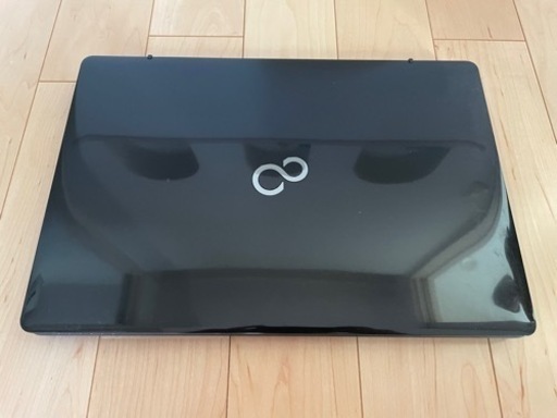 ノートパソコン　LIFEBOOK AH45/X
