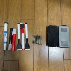 片面キャスター付きホワイトボードの画像