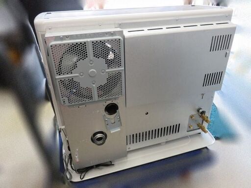 【札幌市内・近郊お取引】コロナ ポット式輻射床暖ストーブ UH-F70BSN 2022年製 1シーズンのみ使用 中古 主に18畳用