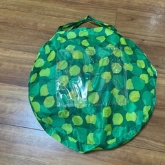 キッズテントの画像