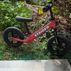 ストライダー（赤）取引先決まりました