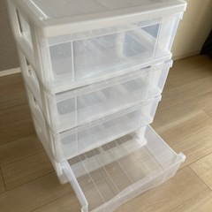 【取引中】4段衣装ケースの画像