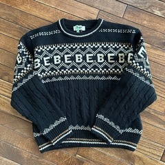 BeBe 男の子セーター 差し上げますの画像
