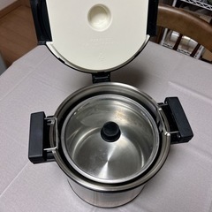 【定価18,600円】THERMOS 真空保温調理器 シャトルシェフの画像