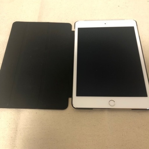 iPad mini 4 (第4世代) 128GB Wi-Fiモデル シルバー