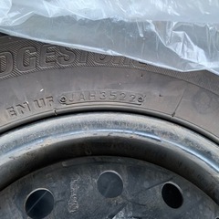 軽自動車用　ブリヂストンの冬タイヤ　四本セット　155/65R13の画像