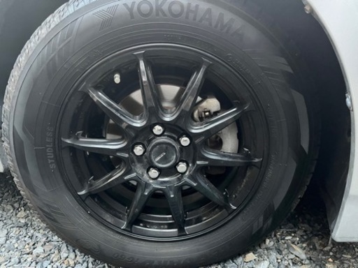 スタッドレス　タイヤ　ホイル付き　4本セット