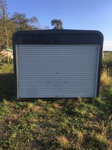 ガレージ売りです。