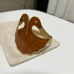 珍しい　鳥バングル