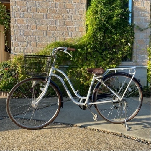 自転車  白 ホワイト 6段ギア