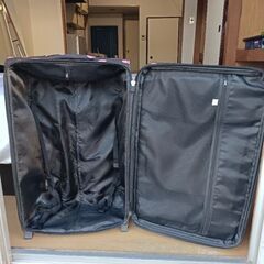 スーツケースの画像