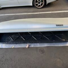 引取り限定！　ＴＨＵＬＥ（スーリー） ６００？　大きいルーフボックスは如何？　