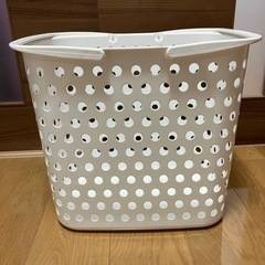 ニトリのランドリーバスケット