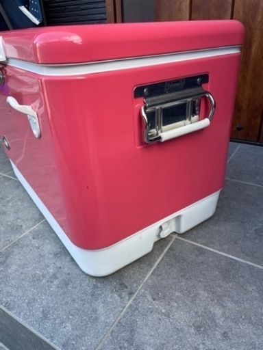 廃番】コールマン 54QT 60TH スチールベルトクーラー ストロベリー